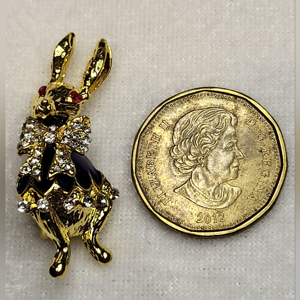New Gold-tone Rabbit Brooch / Pin - Picture 3 of 3